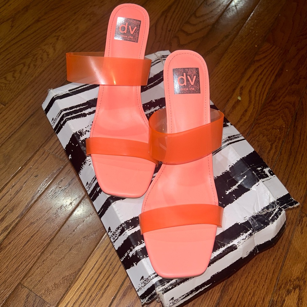 DV Dolce Vita Hot Pink Strappy Narrow Block Heel